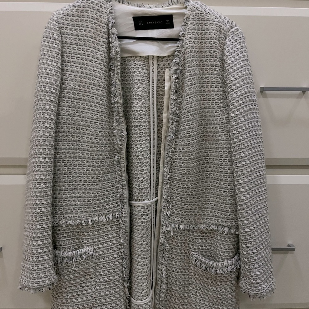 Tweed blazer. White and olive thread mix.